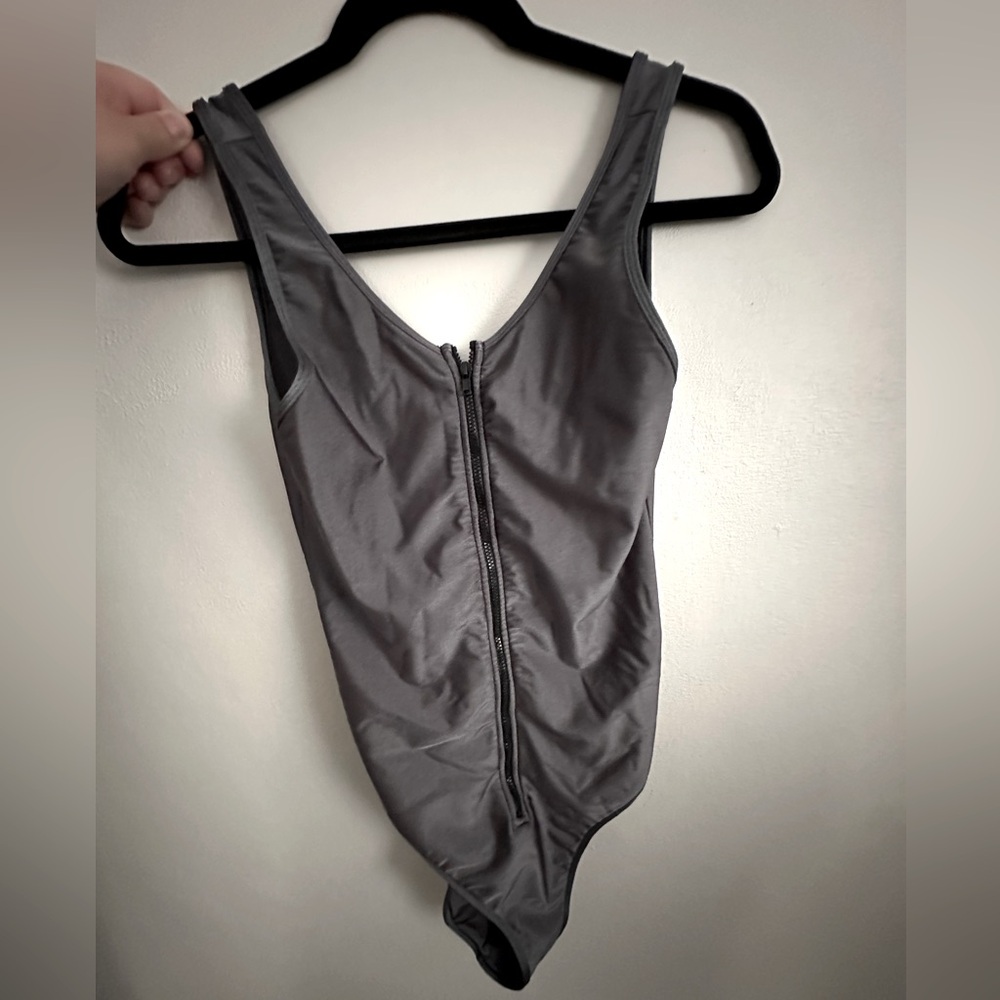 American apparel body suit